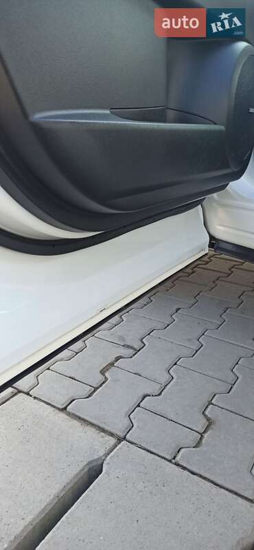 Внедорожник / Кроссовер Mazda CX-7 2010 в Черновцах