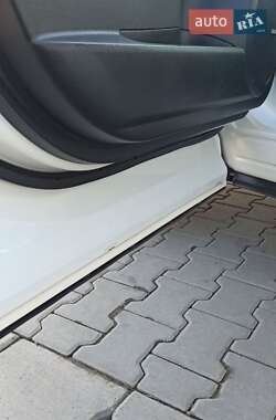 Внедорожник / Кроссовер Mazda CX-7 2010 в 