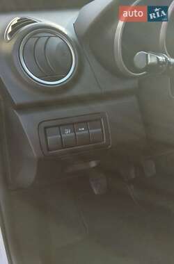 Внедорожник / Кроссовер Mazda CX-7 2010 в 