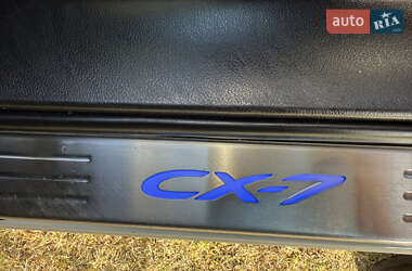 Внедорожник / Кроссовер Mazda CX-7 2011 в 
