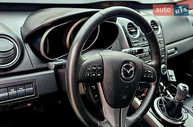 Внедорожник / Кроссовер Mazda CX-7 2011 в 