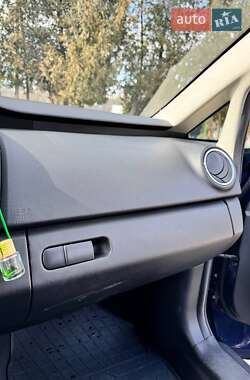 Внедорожник / Кроссовер Mazda CX-7 2010 в 
