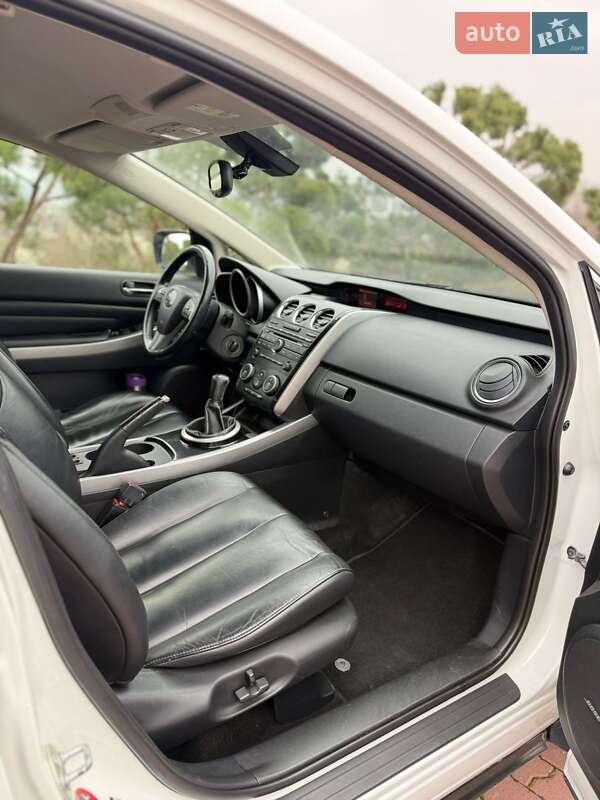 Внедорожник / Кроссовер Mazda CX-7 2010 в Черновцах