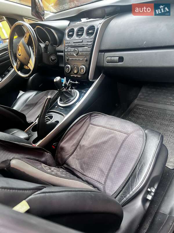 Внедорожник / Кроссовер Mazda CX-7 2010 в Хусте