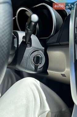 Позашляховик / Кросовер Mazda CX-7 2008 в 