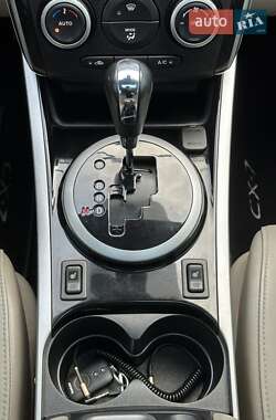 Внедорожник / Кроссовер Mazda CX-7 2011 в 
