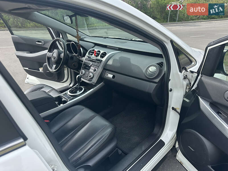 Позашляховик / Кросовер Mazda CX-7 2009 в Києві