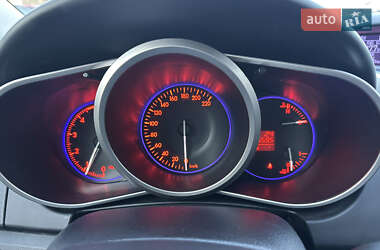 Позашляховик / Кросовер Mazda CX-7 2010 в 