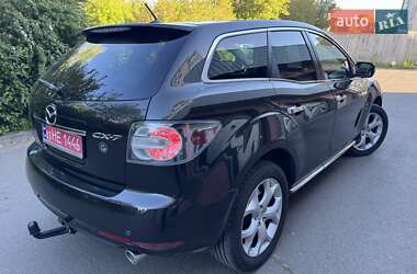 Позашляховик / Кросовер Mazda CX-7 2011 в 
