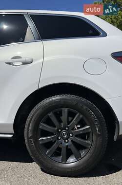 Внедорожник / Кроссовер Mazda CX-7 2011 в 