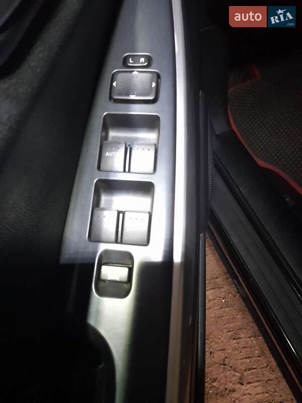 Позашляховик / Кросовер Mazda CX-7 2007 в Дніпрі