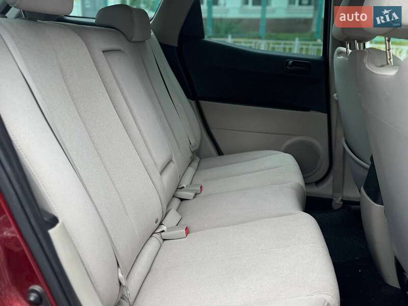 Позашляховик / Кросовер Mazda CX-7 2006 в Києві