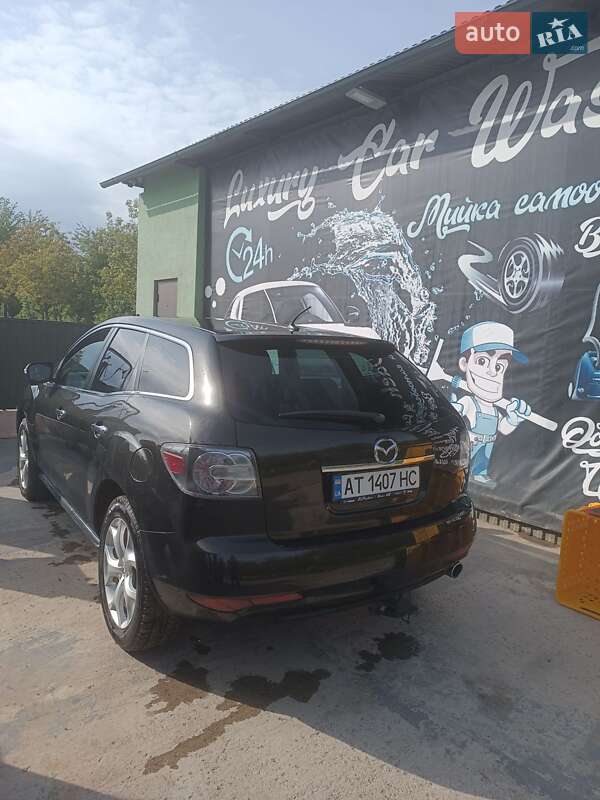 Позашляховик / Кросовер Mazda CX-7 2010 в Івано-Франківську