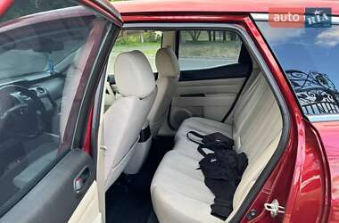 Позашляховик / Кросовер Mazda CX-7 2010 в 