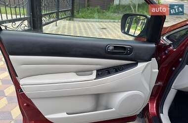 Позашляховик / Кросовер Mazda CX-7 2010 в 