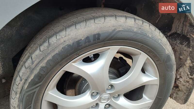 Внедорожник / Кроссовер Mazda CX-7 2011 в Киеве