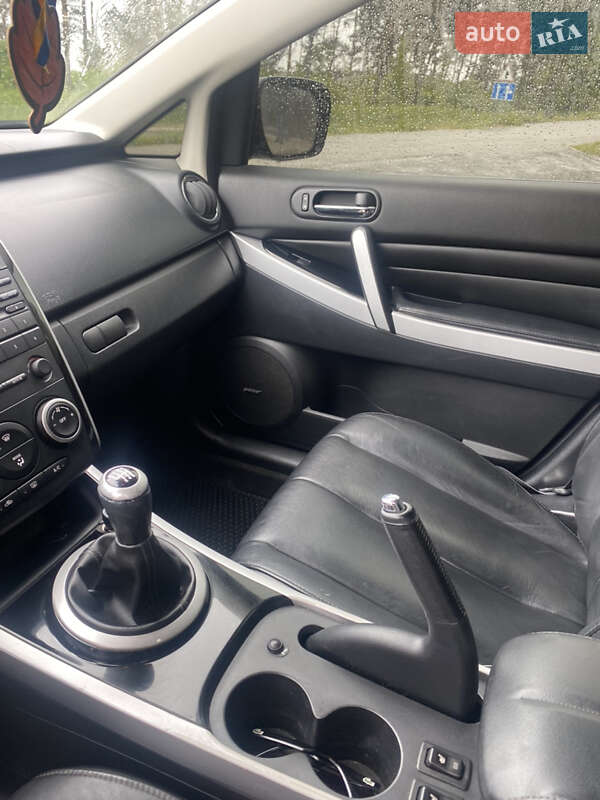 Позашляховик / Кросовер Mazda CX-7 2009 в Миколаєві