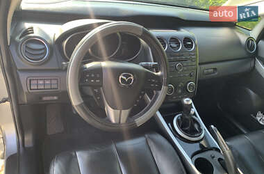 Позашляховик / Кросовер Mazda CX-7 2011 в 