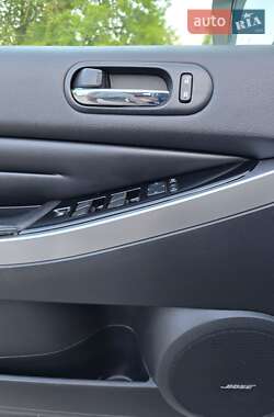 Внедорожник / Кроссовер Mazda CX-7 2012 в 