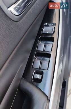 Внедорожник / Кроссовер Mazda CX-7 2010 в 