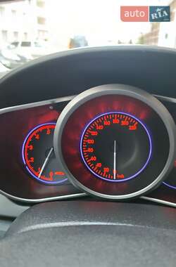Внедорожник / Кроссовер Mazda CX-7 2010 в 