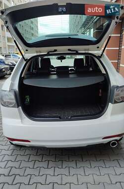 Внедорожник / Кроссовер Mazda CX-7 2010 в 