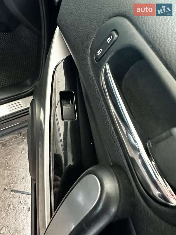 Внедорожник / Кроссовер Mazda CX-7 2010 в Черкассах