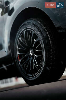 Внедорожник / Кроссовер Mazda CX-7 2007 в 