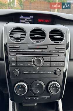 Внедорожник / Кроссовер Mazda CX-7 2009 в 