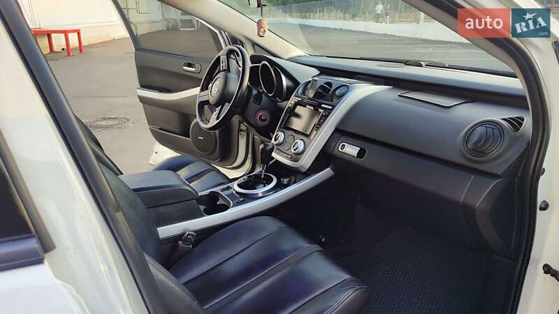 Внедорожник / Кроссовер Mazda CX-7 2008 в Белгороде-Днестровском