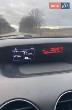 Внедорожник / Кроссовер Mazda CX-7 2009 в 