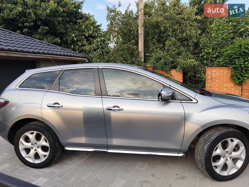 Позашляховик / Кросовер Mazda CX-7 2010 в Луцьку