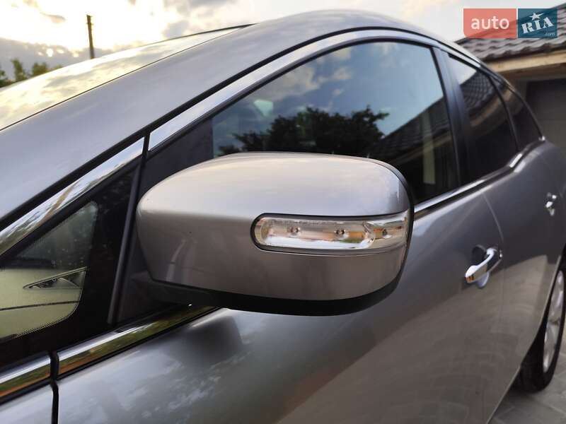 Позашляховик / Кросовер Mazda CX-7 2010 в Луцьку