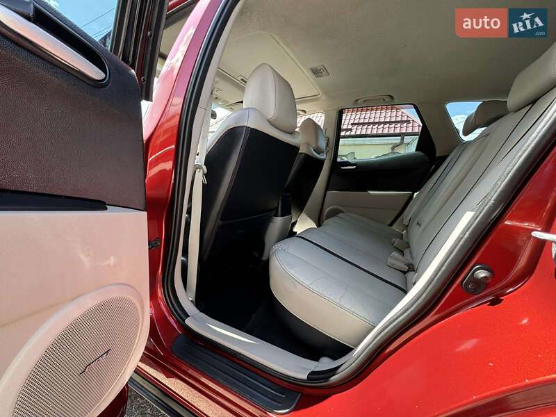 Позашляховик / Кросовер Mazda CX-7 2006 в Києві