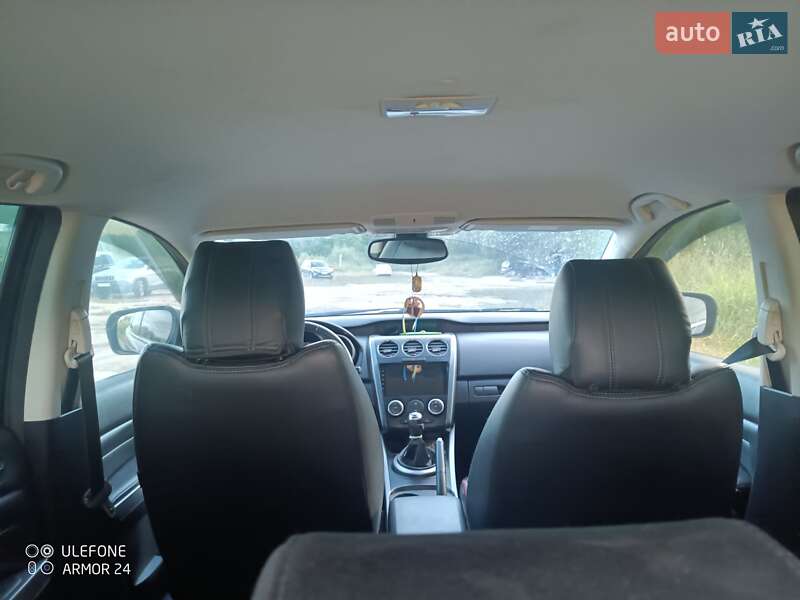 Позашляховик / Кросовер Mazda CX-7 2010 в Чернігові
