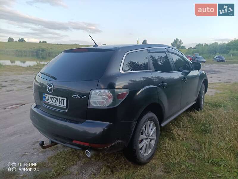 Позашляховик / Кросовер Mazda CX-7 2010 в Чернігові