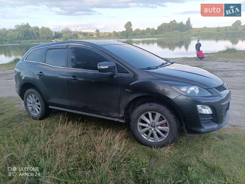 Позашляховик / Кросовер Mazda CX-7 2010 в Чернігові