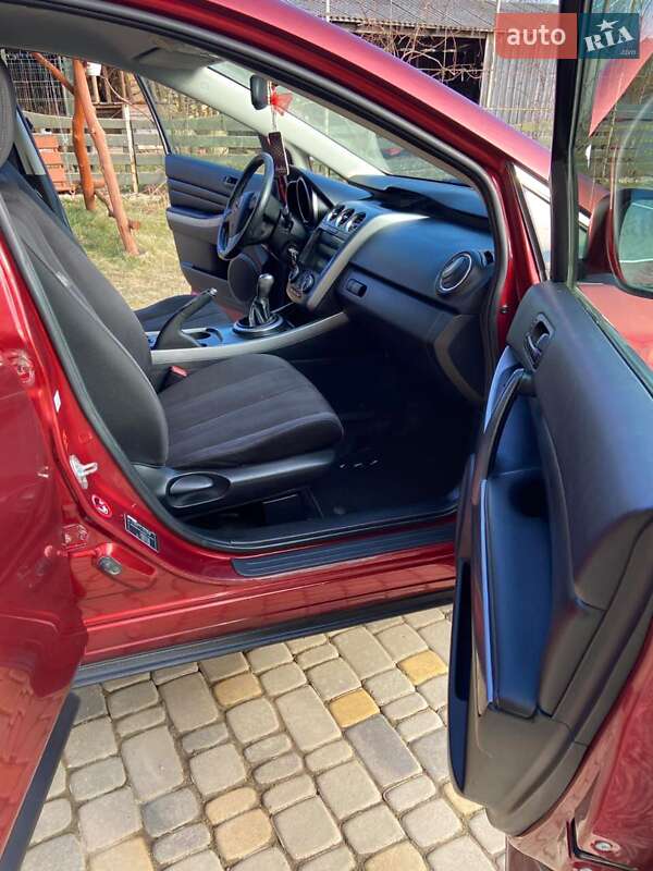 Внедорожник / Кроссовер Mazda CX-7 2010 в Хырове