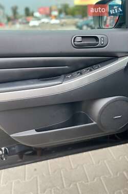 Внедорожник / Кроссовер Mazda CX-7 2011 в 