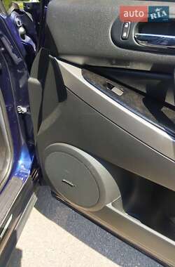 Позашляховик / Кросовер Mazda CX-7 2010 в 