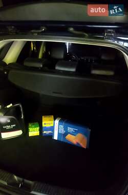 Позашляховик / Кросовер Mazda CX-7 2010 в 