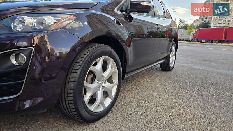 Позашляховик / Кросовер Mazda CX-7 2010 в Києві
