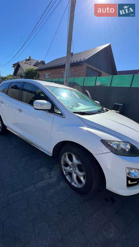 Позашляховик / Кросовер Mazda CX-7 2010 в Івано-Франківську