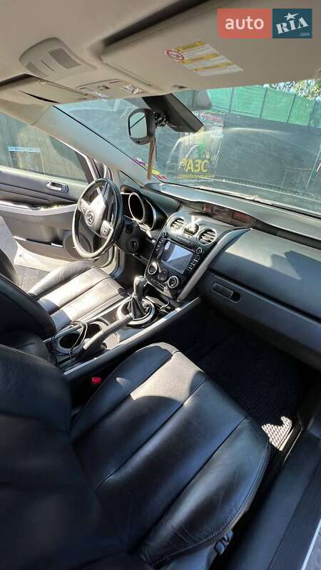 Позашляховик / Кросовер Mazda CX-7 2010 в Івано-Франківську