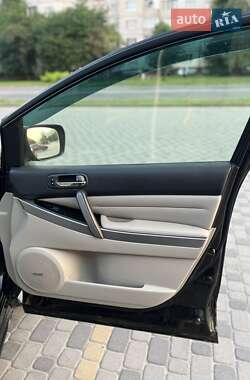 Внедорожник / Кроссовер Mazda CX-7 2009 в 
