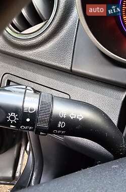 Внедорожник / Кроссовер Mazda CX-7 2012 в 