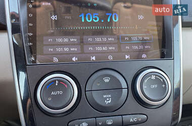 Внедорожник / Кроссовер Mazda CX-7 2012 в 