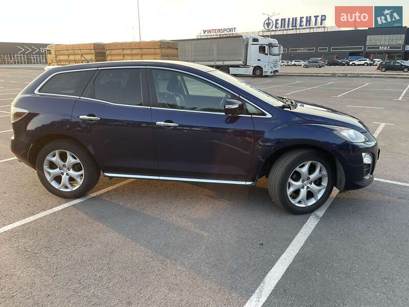 Внедорожник / Кроссовер Mazda CX-7 2010 в Днепре