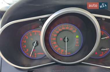 Позашляховик / Кросовер Mazda CX-7 2011 в 