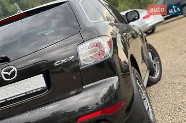Внедорожник / Кроссовер Mazda CX-7 2009 в 